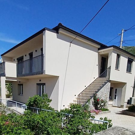 Apartmani Nada 센 외부 사진